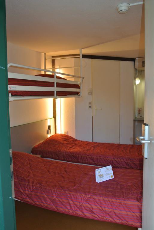 Premiere Classe Lyon Sud - Chasse Sur Rhone Exterior photo