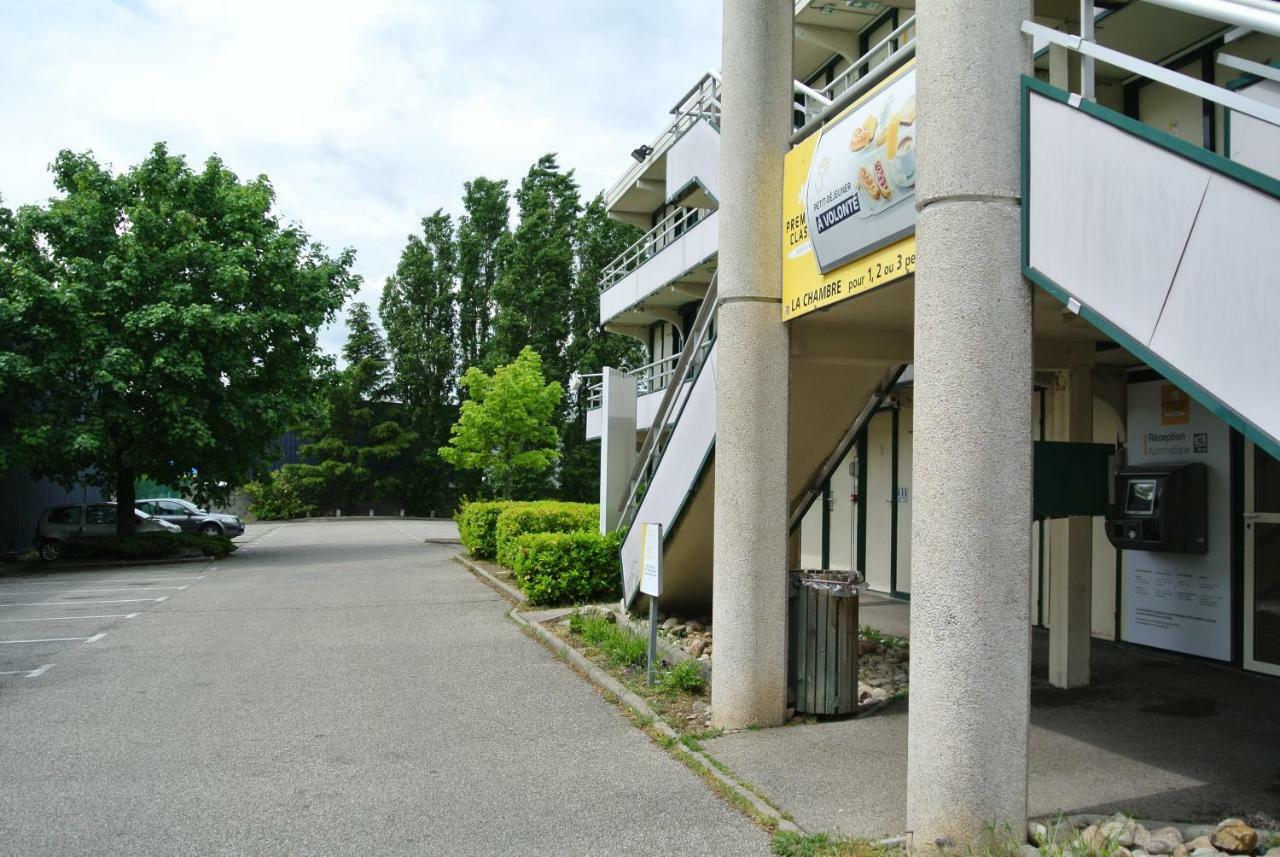 Premiere Classe Lyon Sud - Chasse Sur Rhone Exterior photo